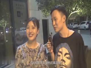 《酒後真言喜歡男朋友吃妳的小騷B嗎？》